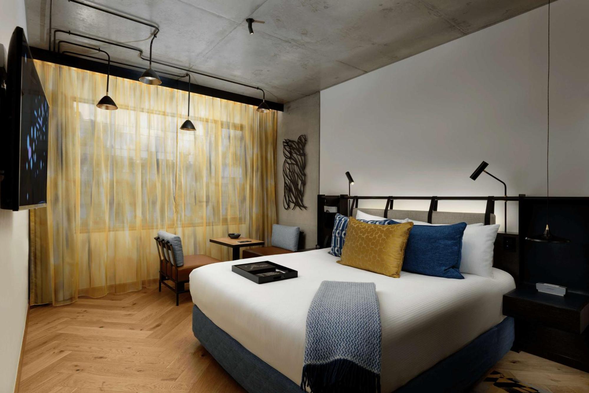 מלון Qt מלבורן מראה חיצוני תמונה A room at the hotel