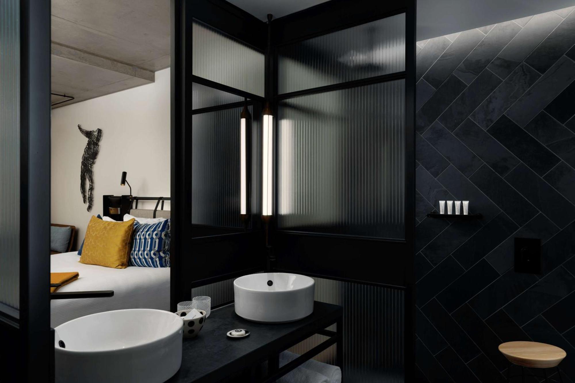מלון Qt מלבורן מראה חיצוני תמונה Bathroom