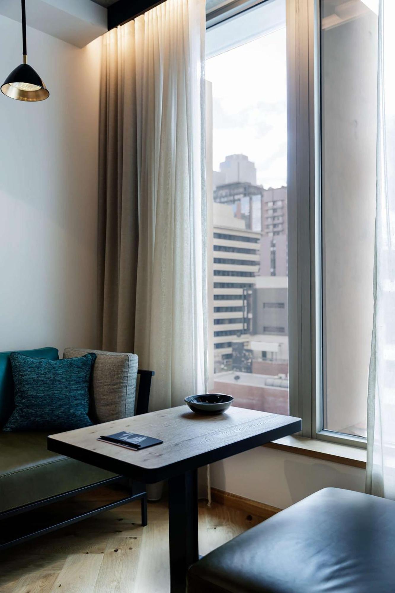 מלון Qt מלבורן מראה חיצוני תמונה A room at the hotel